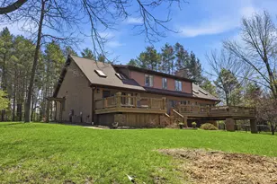 9256 Fenton Rd, Grand Blanc, MI 48439 - Photo 76