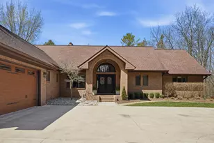 9256 Fenton Rd, Grand Blanc, MI 48439 - Photo 74
