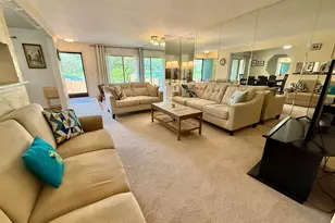 1651 S Hill Blvd, Bloomfield Hills, MI 48304 - Photo 4