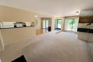 1651 S Hill Blvd, Bloomfield Hills, MI 48304 - Photo 32