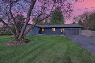 1533 N 33rd St, Galesburg, MI 49053 - Photo 2