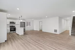 10150 Kearns Ct, Portage, MI 49024 - Photo 2