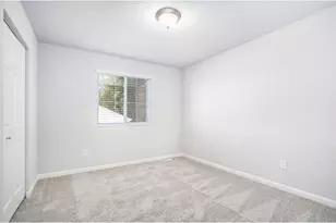 10150 Kearns Ct, Portage, MI 49024 - Photo 16