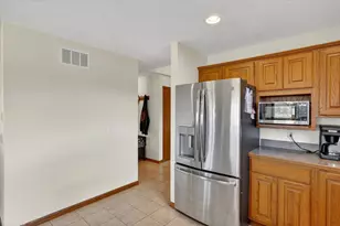 4810 W Colby Rd, Perry, MI 48872 - Photo 12