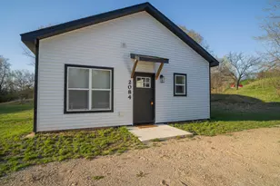 2084 W Fenwick Rd, Fenwick, MI 48834 - Photo 2