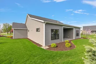 2911 Osprey Dr, Hudsonville, MI 49426 - Photo 8