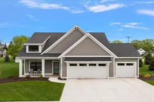 2911 Osprey Dr, Hudsonville, MI 49426 - Photo 2