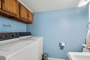 703 E Osterhout Ave, Portage, MI 49002 - Photo 24