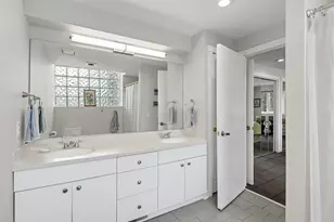 1906 Old Orchard Ct, Ann Arbor, MI 48103 - Photo 12