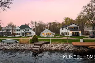 16527 Lakeview St, Spring Lake, MI 49456 - Photo 36