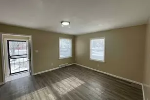 19303 Fairport St, Detroit, MI 48205 - Photo 4