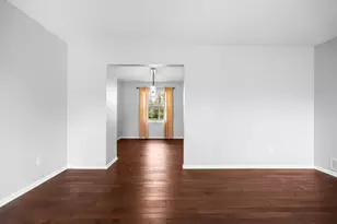 5615 Pebble Ridge Ct, Ann Arbor, MI 48108 - Photo 8