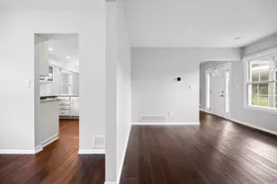 5615 Pebble Ridge Ct, Ann Arbor, MI 48108 - Photo 10