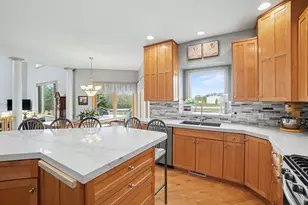 2213 N Bristol St, Holland, MI 49424 - Photo 12