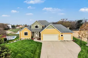 2213 N Bristol St, Holland, MI 49424 - Photo 32