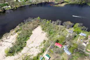 12192 Riverside Dr, White Pigeon, MI 49099 - Photo 16