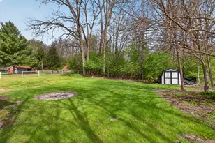 3926 Franklin Rd, Jackson, MI 49203 - Photo 12