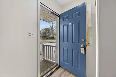 385 Hollywood Drive, Saline, MI 48176 - Photo 6