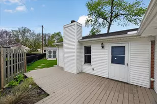 385 Hollywood Dr, Saline, MI 48176 - Photo 52