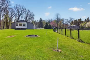 19501 B-Drive S, Marshall, MI 49068 - Photo 68