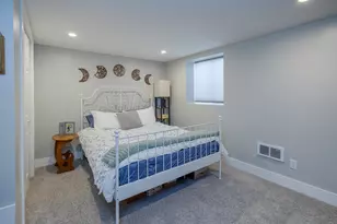 7829 Julie Dr, Portage, MI 49024 - Photo 22