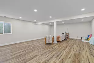 243 Auseon Ct, Hillsdale, MI 49242 - Photo 22