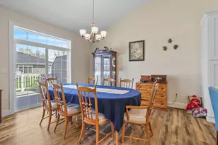 243 Auseon Ct, Hillsdale, MI 49242 - Photo 8