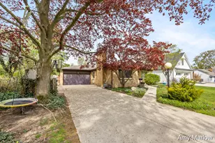 1553 Ridgewood Ave SE, East Grand Rapids, MI 49506 - Photo 4