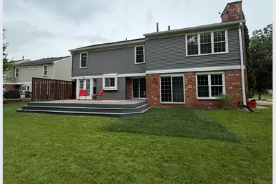 15698 Oakhill Court, Livonia, MI 48154 - Photo 28