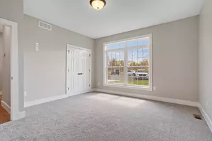 233 Auseon Ct, Hillsdale, MI 49242 - Photo 18