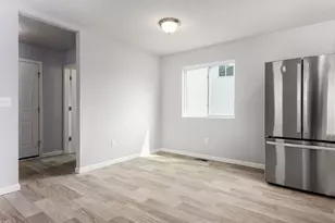 58370 Swenson St, Mattawan, MI 49071 - Photo 4
