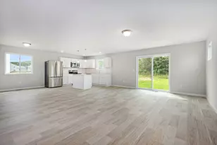 58370 Swenson St, Mattawan, MI 49071 - Photo 2