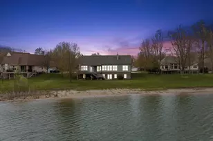 11551 Wellington Ct, Stanwood, MI 49346 - Photo 2