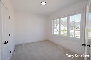 5071 Blendon Woods Dr, Hudsonville, MI 49426 - Photo 10