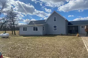 105 40th Ave, Six Lakes, MI 48886 - Photo 54