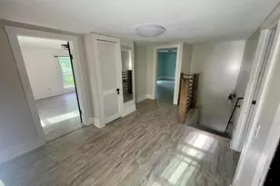 126 E South St, Vicksburg, MI 49097 - Photo 12