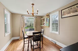 126 E South St, Vicksburg, MI 49097 - Photo 6