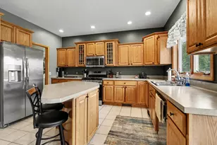 25315 Island View Ln, Sturgis, MI 49091 - Photo 12