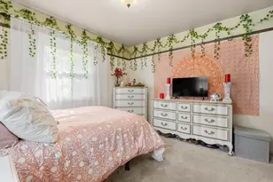 7702 Hunters Ridge Dr, Kalamazoo, MI 49009 - Photo 20
