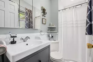7702 Hunters Ridge Dr, Kalamazoo, MI 49009 - Photo 18