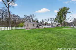 1662 N Roberts Rd, Muskegon, MI 49445 - Photo 4