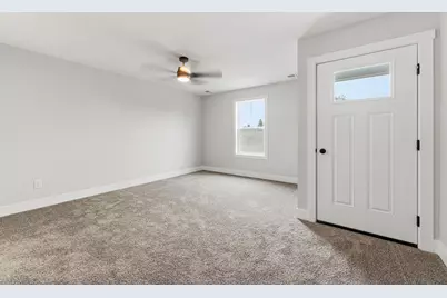 910 Indiana Avenue #12, South Haven, MI 49090 - Photo 10