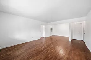 525 Fairbrook St, Northville, MI 48167 - Photo 8