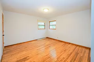 923 Bell Ave, New Buffalo, MI 49117 - Photo 16