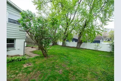 923 Bell Avenue, New Buffalo, MI 49117 - Photo 22