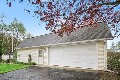 4961 Beechwood Drive, Delton, MI 49046 - Photo 10