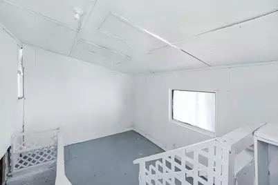 104 W Roosevelt Avenue, Battle Creek, MI 49037 - Photo 14