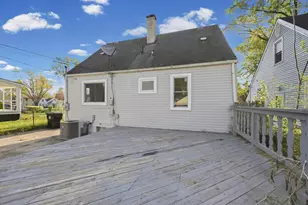 18653 Indian, Bedford, MI 48240 - Photo 4
