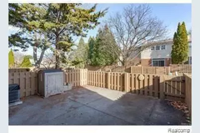5117 Buckingham Drive, Troy, MI 48098 - Photo 10