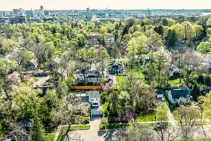 603 Madison Pl, Ann Arbor, MI 48103 - Photo 2